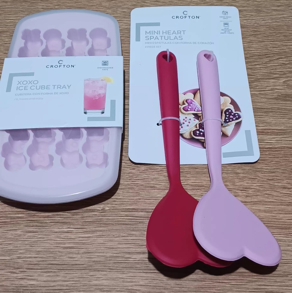 Crofton Red & Light Pink Heart Spatulas with Pink Ice Cube Tray